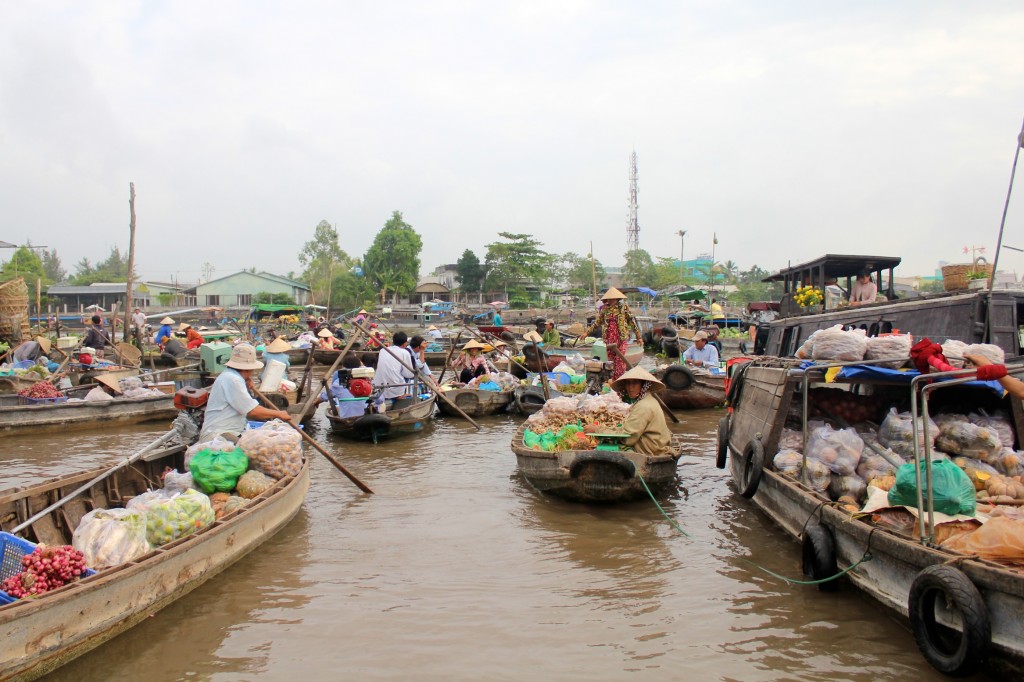 marché flottant Phong Dien 